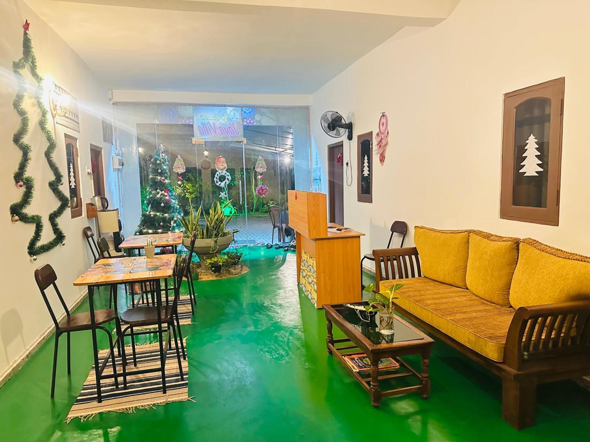 Jaya Villa - Near Airport 니곰보 외부 사진